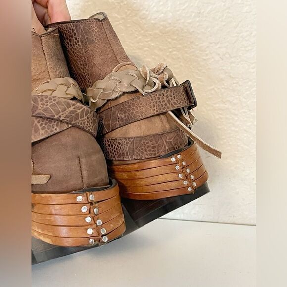 Freebird MEZCAL Brown Bootie western style size 8 - Picture 6 of 17